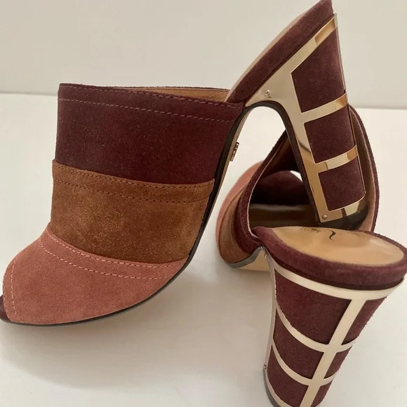 Nina Original 3 color suede. Size 71/2 - Picture 9 of 11